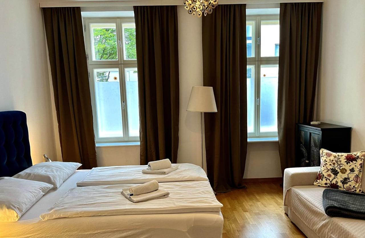 Casa Nostra - Zentrale Wohnung Am Augarten Вена Экстерьер фото